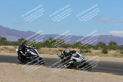 media/Oct-01-2023-SoCal Trackdays (Sun) [[4c570cc352]]/Turn 7 Inside (11am)/